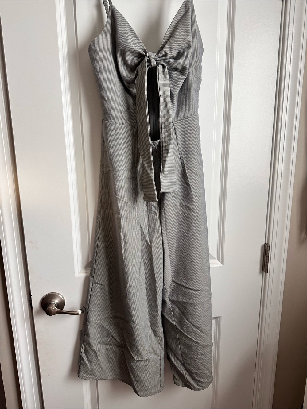 NWOT grey tie-front linen wide-leg jumpsuit size XS